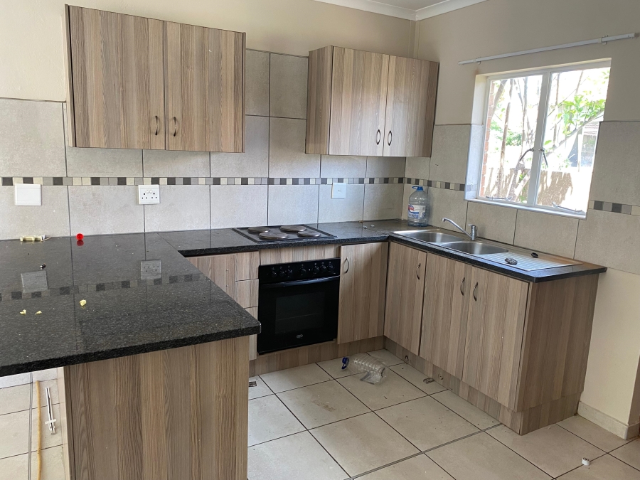 3 Bedroom Property for Sale in Waterkloof East North West